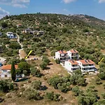 Olive Holiday home *