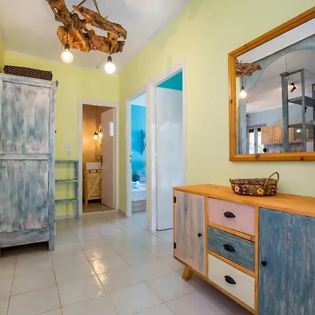 Semesterbostad Olive Astris